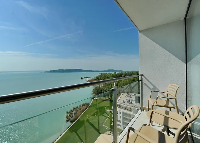 Fured & Conference 4*