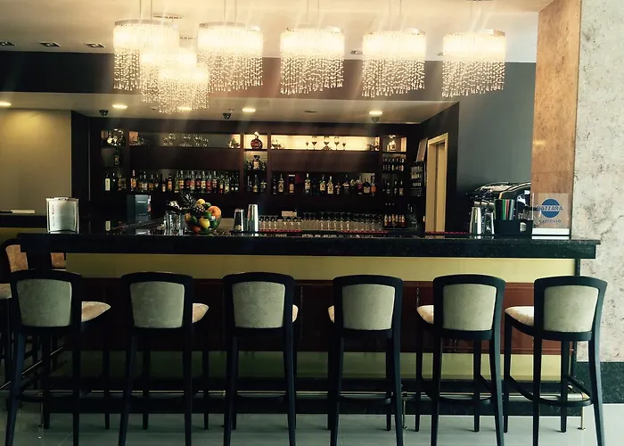 Fured & Conference 4* באלאטונפורד